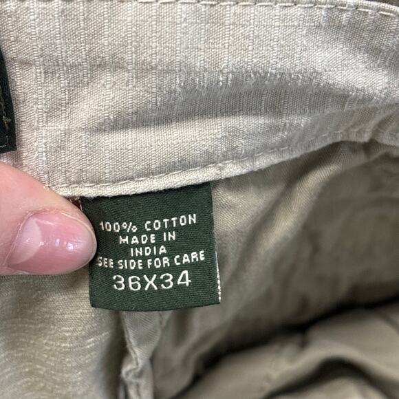 Eddie Bauer Tan Mens 36x33 Utility Fit Ripstop Khaki Cargo Pants Loose Straight - Picture 4 of 15